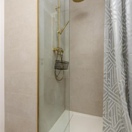 Apartment Haven - Vogh Building *